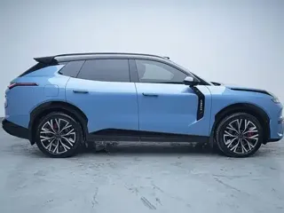 Lynk & Co 08 EM-P 2025 купить из Китая, цена 5 091 000 ₽ — Suifenhe Auto