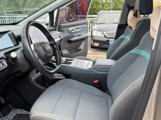 Aion Y 2023 купить из Китая, цена 1 367 000 ₽ — Suifenhe Auto