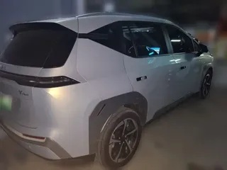 Aion Y 2024 купить из Китая, цена 1 739 000 ₽ — Suifenhe Auto