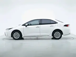 Toyota Corolla 2025 купить из Китая, цена 1 797 000 ₽ — Suifenhe Auto