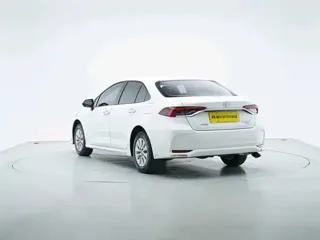 Toyota Corolla 2025 купить из Китая, цена 1 797 000 ₽ — Suifenhe Auto