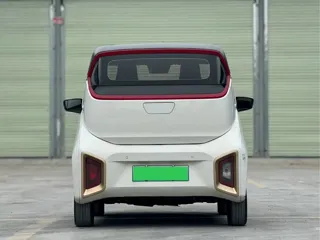 Baojun E200 2019 купить из Китая, цена 692 000 ₽ — Suifenhe Auto