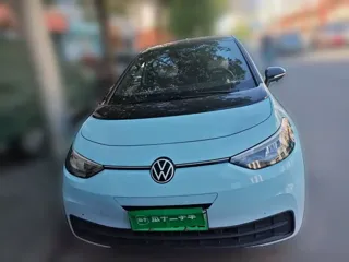 Volkswagen ID.3 2023 купить из Китая, цена 1 748 000 ₽ — Suifenhe Auto