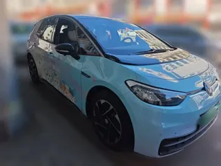 Volkswagen ID.3 2023 купить из Китая, цена 1 748 000 ₽ — Suifenhe Auto