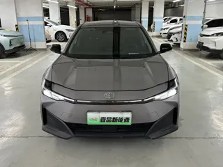 Toyota bZ3 2024 купить из Китая, цена 2 752 000 ₽ — Suifenhe Auto