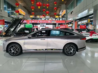 Changan Qiyuan A07 2026 купить из Китая, цена 3 622 000 ₽ — Suifenhe Auto