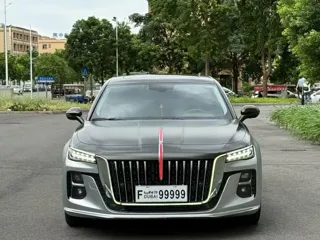 Hongqi H5 2024 купить из Китая, цена 2 772 000 ₽ — Suifenhe Auto