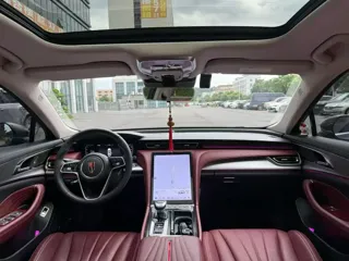 Hongqi H5 2024 купить из Китая, цена 2 772 000 ₽ — Suifenhe Auto