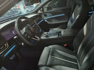 Hongqi H6 2024 купить из Китая, цена 3 314 000 ₽ — Suifenhe Auto