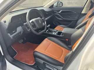 Bestune B70 2024 купить из Китая, цена 2 111 000 ₽ — Suifenhe Auto