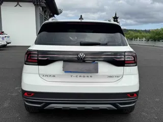 Volkswagen T-Cross 2021 купить из Китая, цена 1 674 000 ₽ — Suifenhe Auto