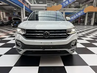 Volkswagen Tacqua 2023 купить из Китая, цена 1 593 000 ₽ — Suifenhe Auto