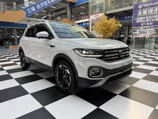 Volkswagen Tacqua 2023 купить из Китая, цена 1 593 000 ₽ — Suifenhe Auto