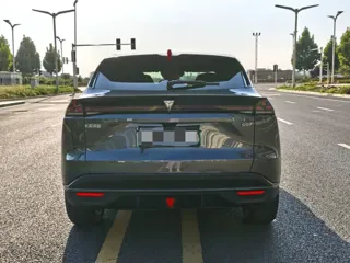 Deepal S07 2025 купить из Китая, цена 3 372 000 ₽ — Suifenhe Auto