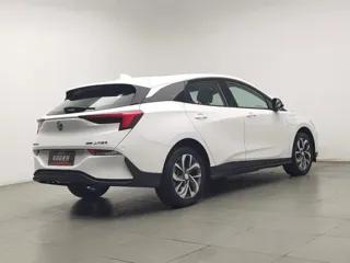 Buick Velite 6 2021 купить из Китая, цена 1 276 000 ₽ — Suifenhe Auto