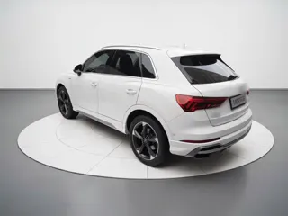 Audi Q3 2021 купить из Китая, цена 2 325 000 ₽ — Suifenhe Auto