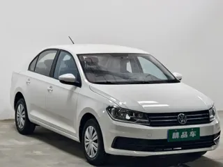 Volkswagen Santana 2020 купить из Китая, цена 1 042 000 ₽ — Suifenhe Auto