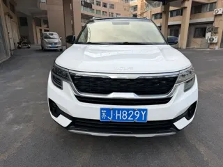 Kia KX3 2022 купить из Китая, цена 1 556 000 ₽ — Suifenhe Auto