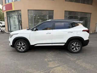 Kia KX3 2022 купить из Китая, цена 1 556 000 ₽ — Suifenhe Auto