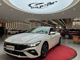Hyundai Elantra 2025 купить из Китая, цена 1 675 000 ₽ — Suifenhe Auto