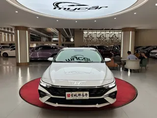 Hyundai Elantra 2025 купить из Китая, цена 1 675 000 ₽ — Suifenhe Auto