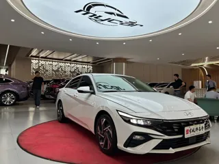 Hyundai Elantra 2025 купить из Китая, цена 1 675 000 ₽ — Suifenhe Auto