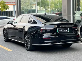 Volvo S90 2025 купить из Китая, цена 7 837 000 ₽ — Suifenhe Auto