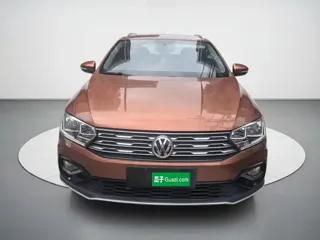 Volkswagen C-TREK 2018 купить из Китая, цена 1 220 000 ₽ — Suifenhe Auto