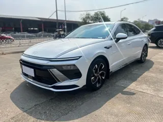 Hyundai Sonata 2024 купить из Китая, цена 2 949 000 ₽ — Suifenhe Auto