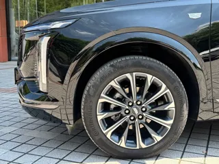 Cadillac XT5 2026 купить из Китая, цена 6 148 000 ₽ — Suifenhe Auto