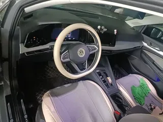 Volkswagen Golf 2023 купить из Китая, цена 1 730 000 ₽ — Suifenhe Auto
