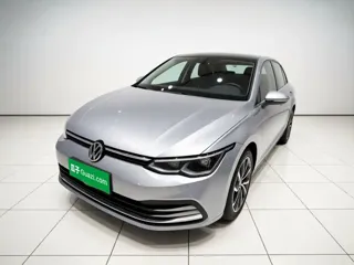 Volkswagen Golf 2024
