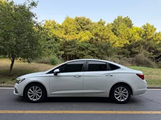 Buick Verano 2019 купить из Китая, цена 1 318 000 ₽ — Suifenhe Auto