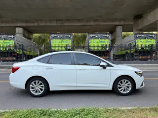 Buick Verano 2019 купить из Китая, цена 1 318 000 ₽ — Suifenhe Auto
