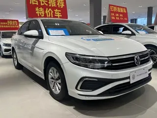 Volkswagen Bora 2024 купить из Китая, цена 1 406 000 ₽ — Suifenhe Auto