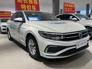 Volkswagen Bora 2024 купить из Китая, цена 1 406 000 ₽ — Suifenhe Auto
