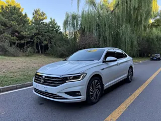 Volkswagen Sagitar 2022 купить из Китая, цена 1 460 000 ₽ — Suifenhe Auto