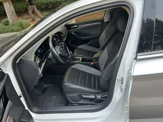 Volkswagen Sagitar 2020 купить из Китая, цена 1 360 000 ₽ — Suifenhe Auto