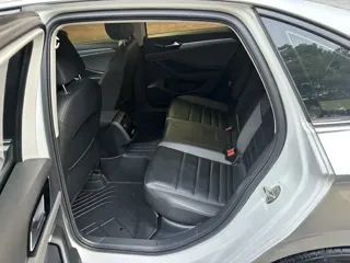 Volkswagen Sagitar 2020 купить из Китая, цена 1 360 000 ₽ — Suifenhe Auto