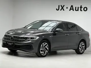 Volkswagen Sagitar 2022 купить из Китая, цена 1 714 000 ₽ — Suifenhe Auto