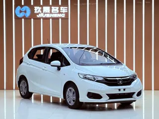 Honda Fit 2018 купить из Китая, цена 1 292 000 ₽ — Suifenhe Auto