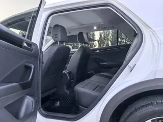 Volkswagen T-ROC 2022 купить из Китая, цена 1 897 000 ₽ — Suifenhe Auto