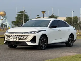 Changan Eado 2025 купить из Китая, цена 2 726 000 ₽ — Suifenhe Auto