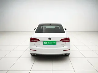 Volkswagen Lavida 2019 купить из Китая, цена 1 379 000 ₽ — Suifenhe Auto