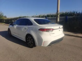 Toyota Levin 2023 купить из Китая, цена 1 395 000 ₽ — Suifenhe Auto