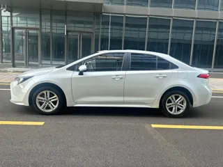 Toyota Levin 2023 купить из Китая, цена 1 477 000 ₽ — Suifenhe Auto