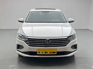 Volkswagen Lavida 2023 купить из Китая, цена 1 322 000 ₽ — Suifenhe Auto