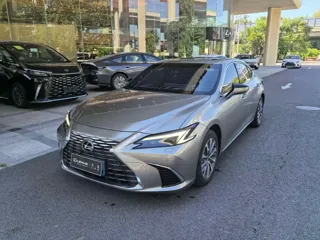 Lexus ES 2025 купить из Китая, цена 7 601 000 ₽ — Suifenhe Auto