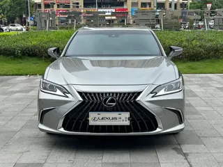 Lexus ES 2024 купить из Китая, цена 4 730 000 ₽ — Suifenhe Auto