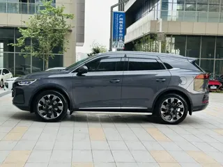 BYD Tang 2024 купить из Китая, цена 3 519 000 ₽ — Suifenhe Auto